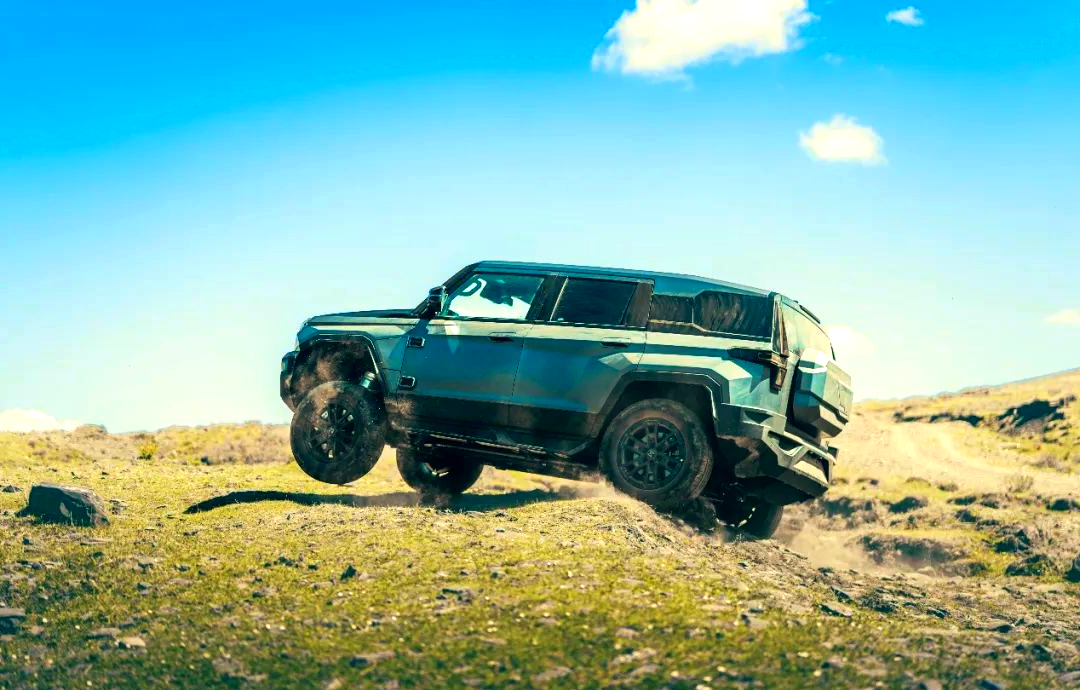 猛士917川西之旅:探索硬派越野的多样用车场景