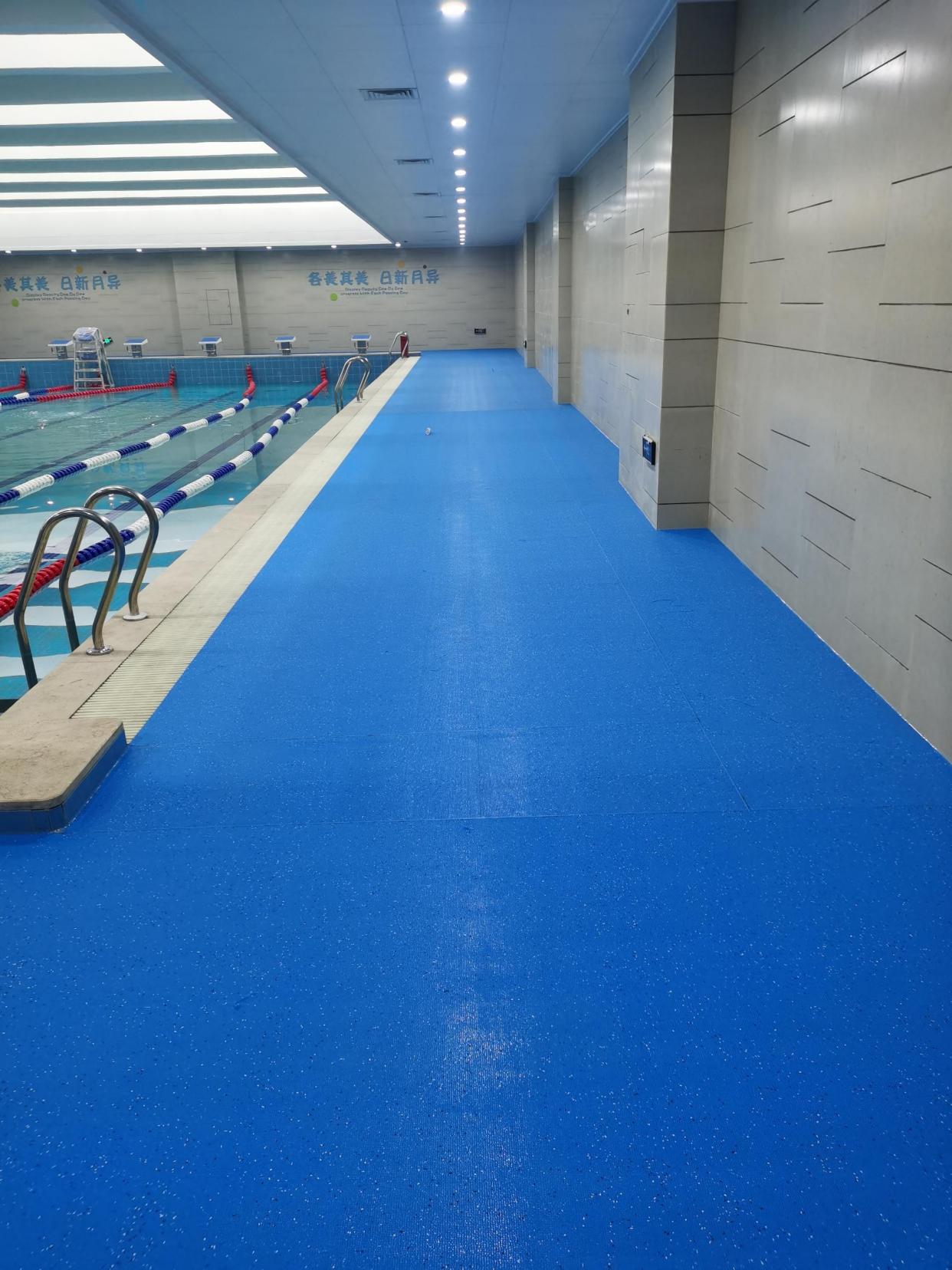 畅悠防滑地胶安装施工有哪些采取方案