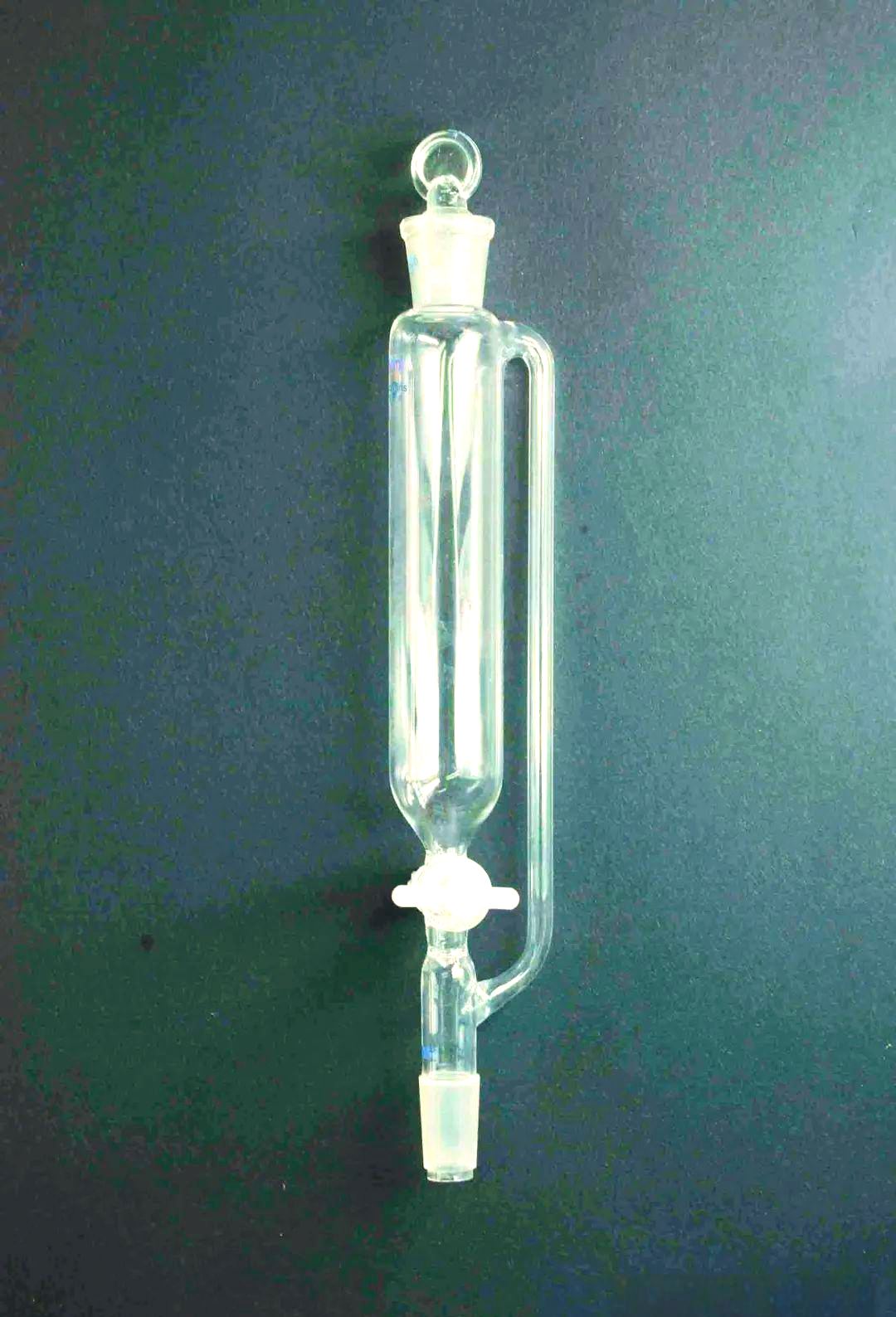 恒压式分液漏斗与恒压式滴液漏斗的区别与联系