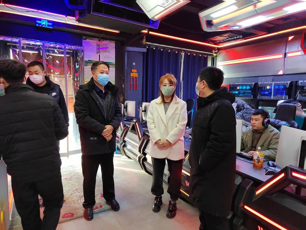 通辽市文化市场综合行政执法局局长徐德鹏到科尔沁区走访慰问并对文旅