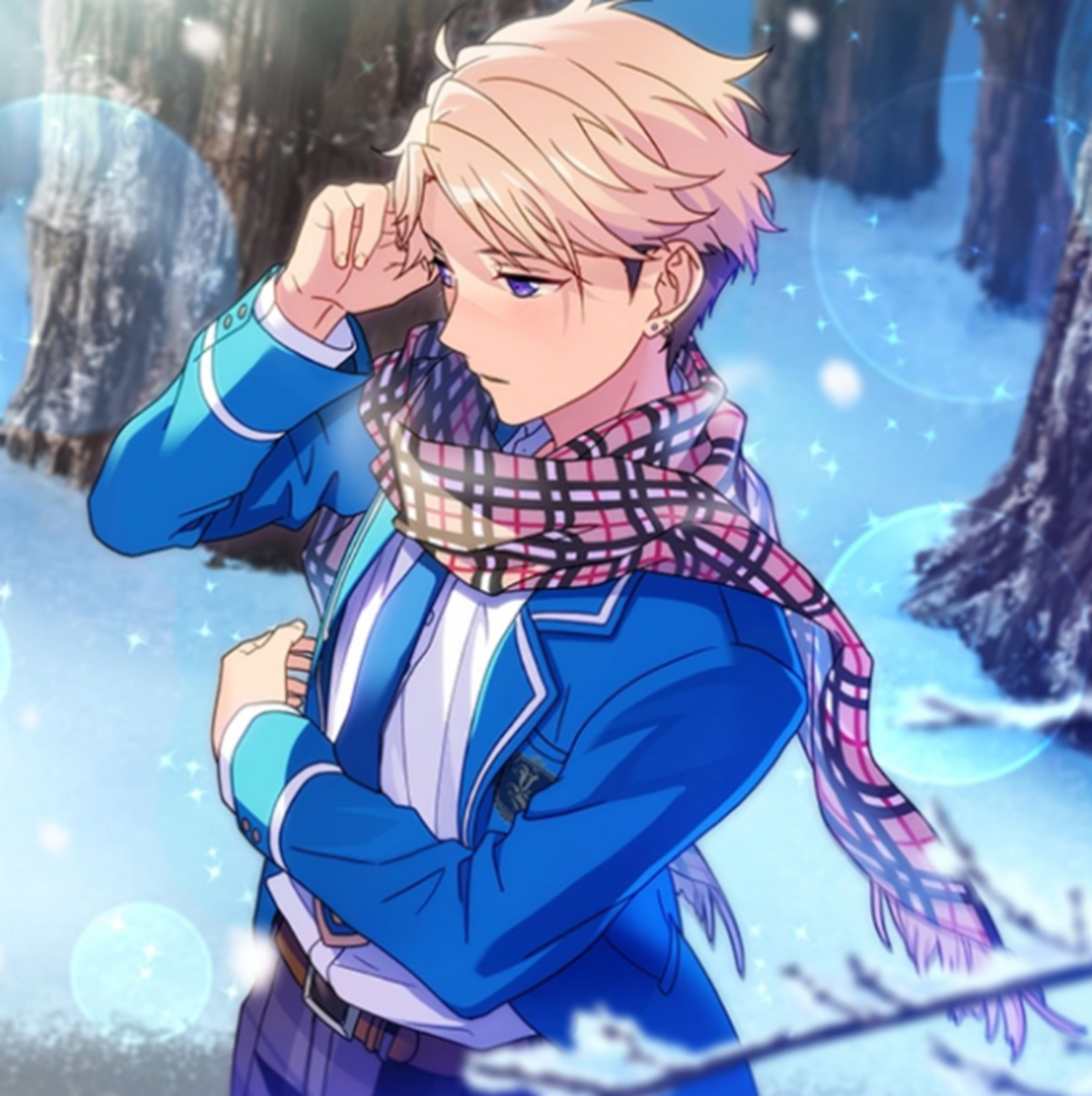 鸣上岚为什么换声优?鸣上岚的头发是什么颜色的?