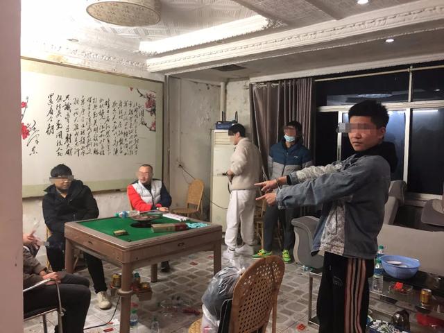 会昌这一伙青年男女因赌博被抓
