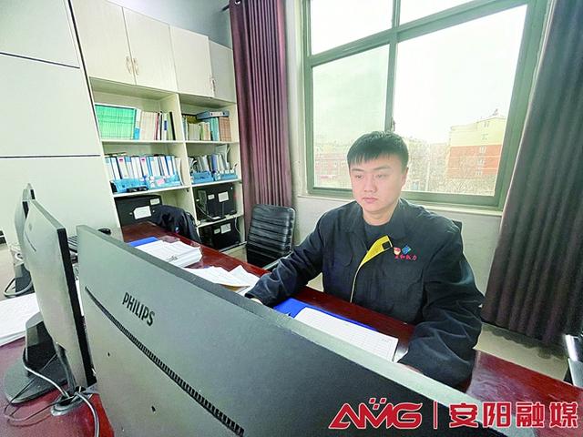 李柏杨:用坚守保障千家万户的温暖