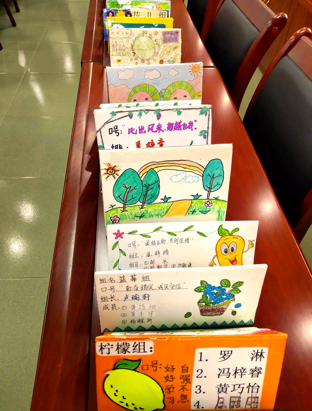 我校于第六周精心举办了"画出我组魂