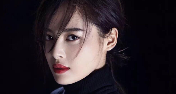 中国演员安吉丽娜是男还是女的