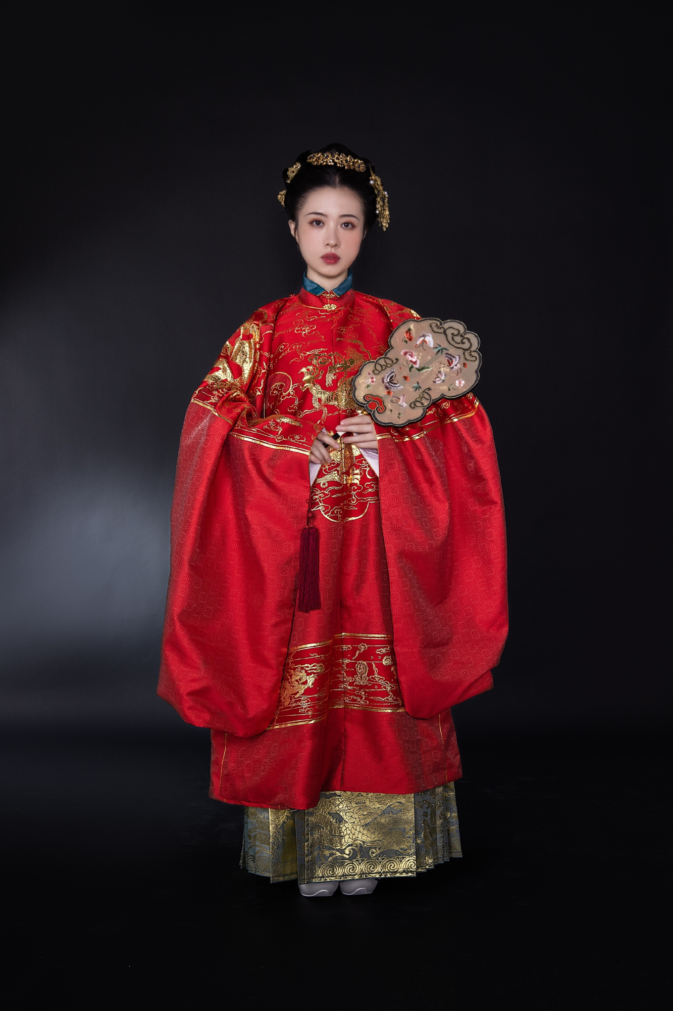 明代贵族女子服饰图片