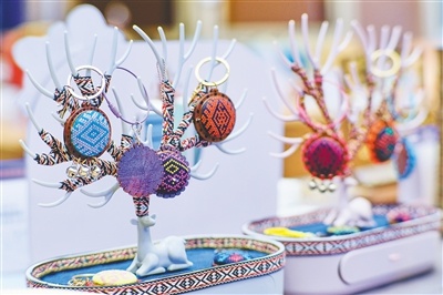 旅游商品 多姿多彩