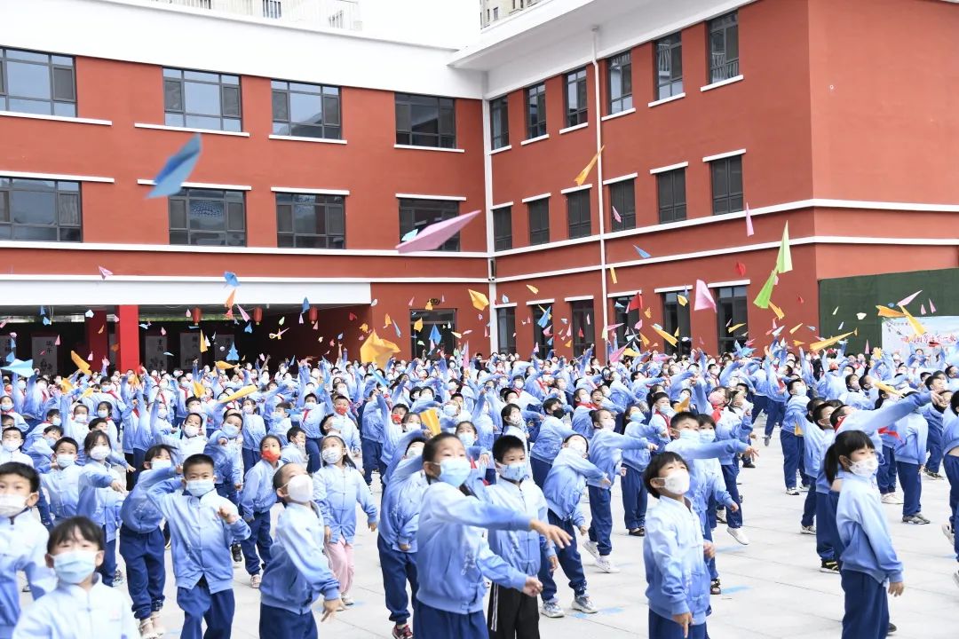龙腾狮吼迎端午 探索科技同筑梦——重庆路小学2022年首届科技运动会