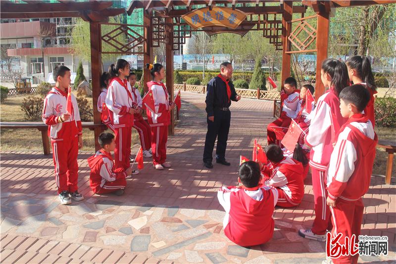 涿鹿县东风路小学开展"童心向党"宣讲活动