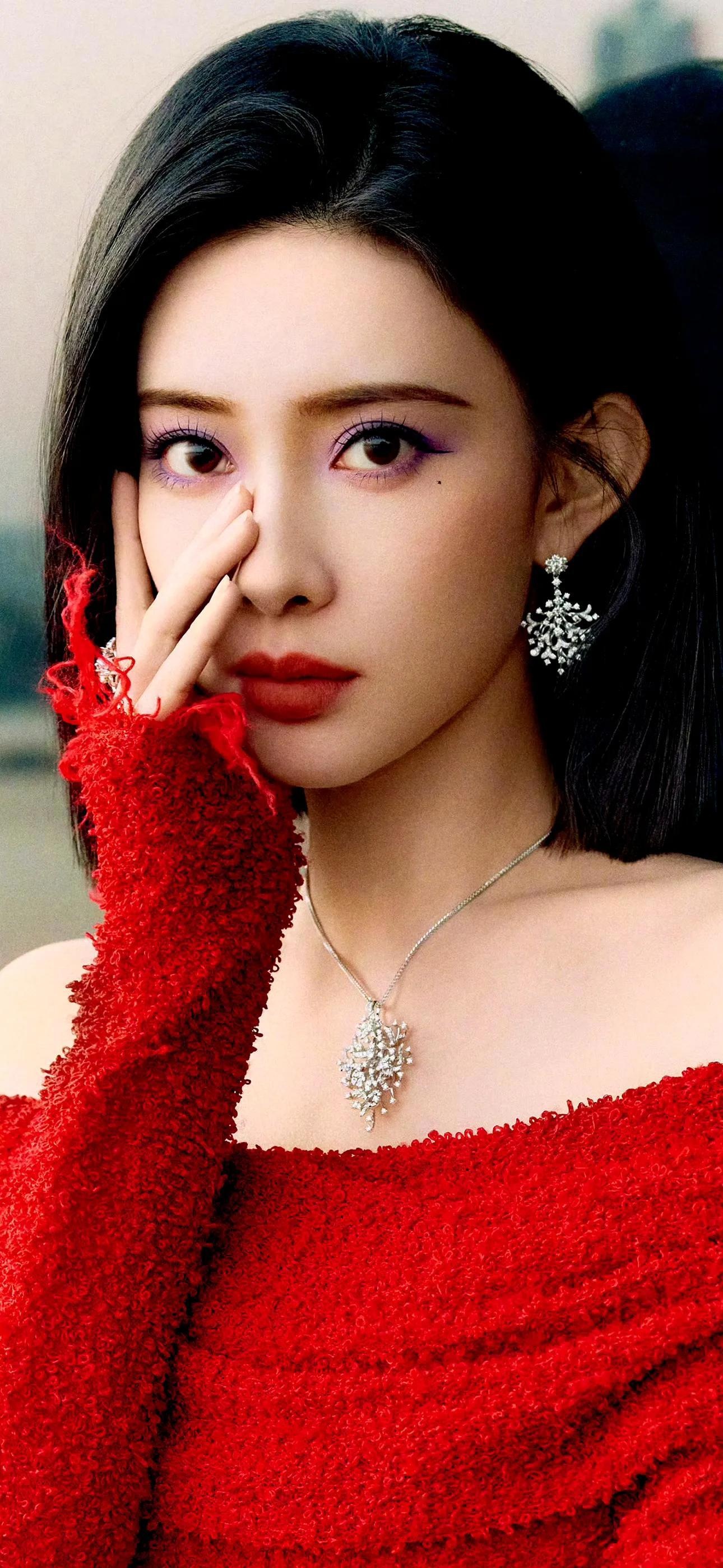 孟子义ok二月刊封面壁纸 孟子义身材是很有料滴