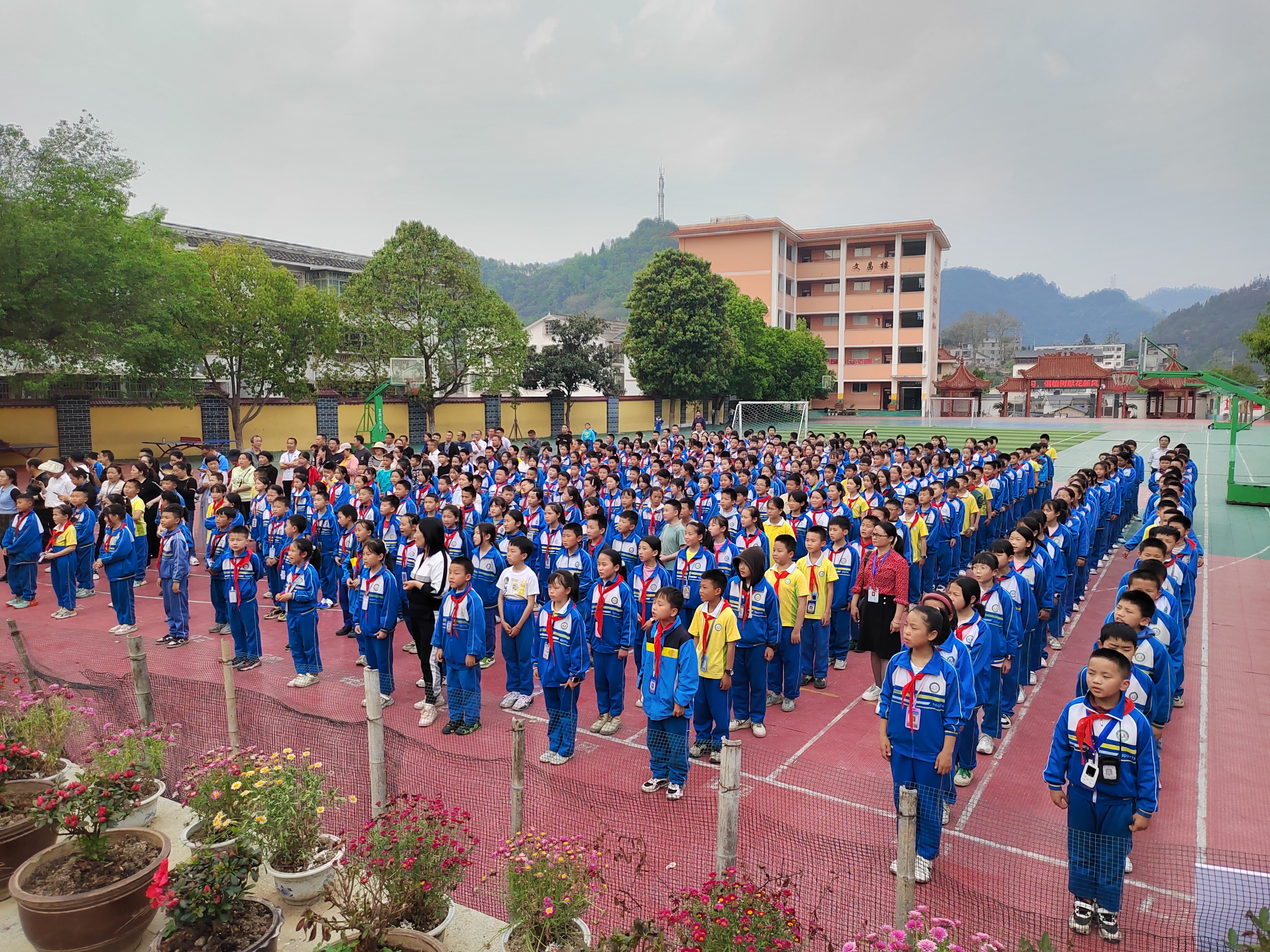 感受非遗文化,苗歌唱响校园——台江县城关一小非遗文化进校园活动