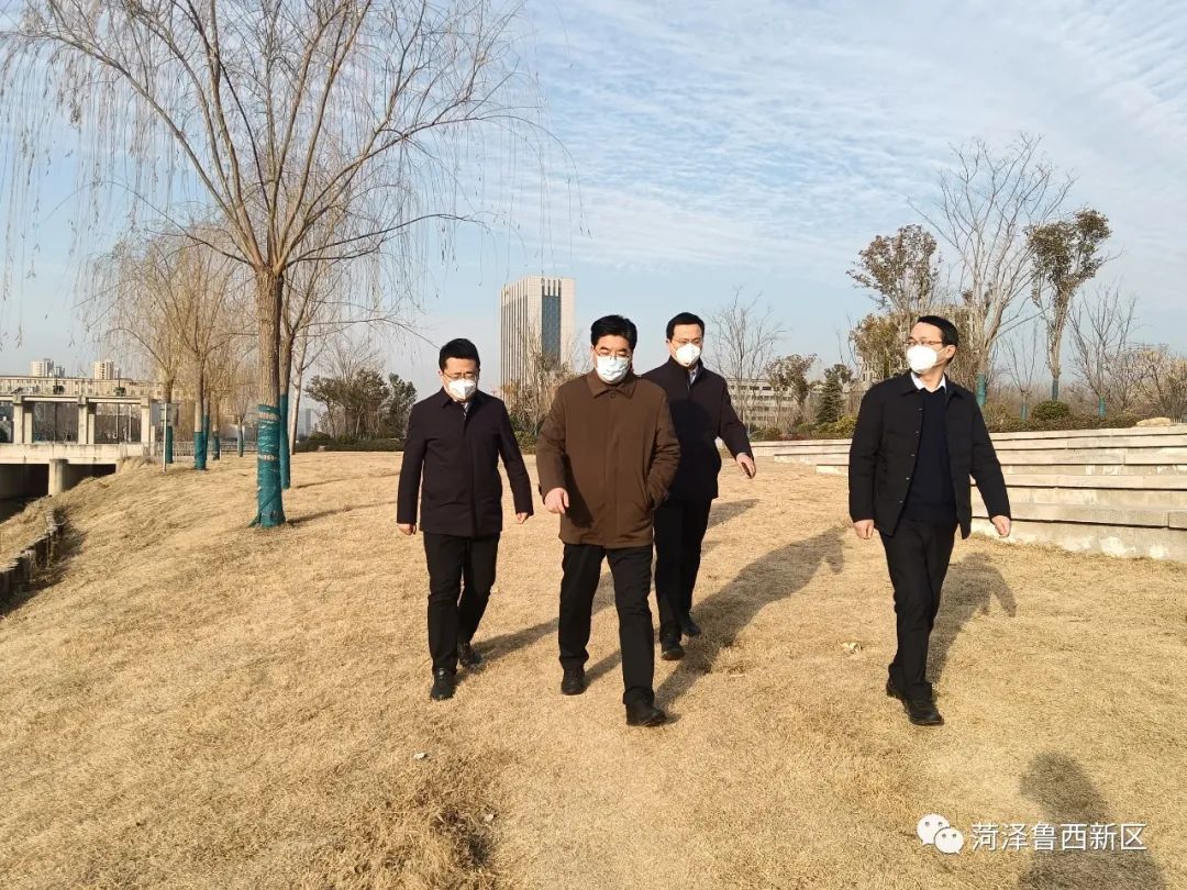 聂元科开展巡河工作