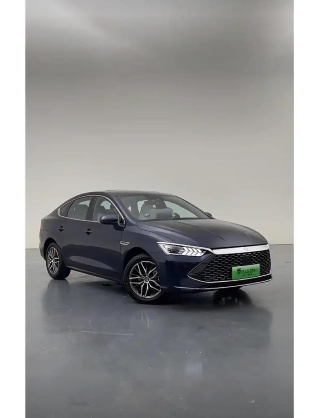 i 60杀疯了续航2000km+油耗18l合资燃油车还香吗?