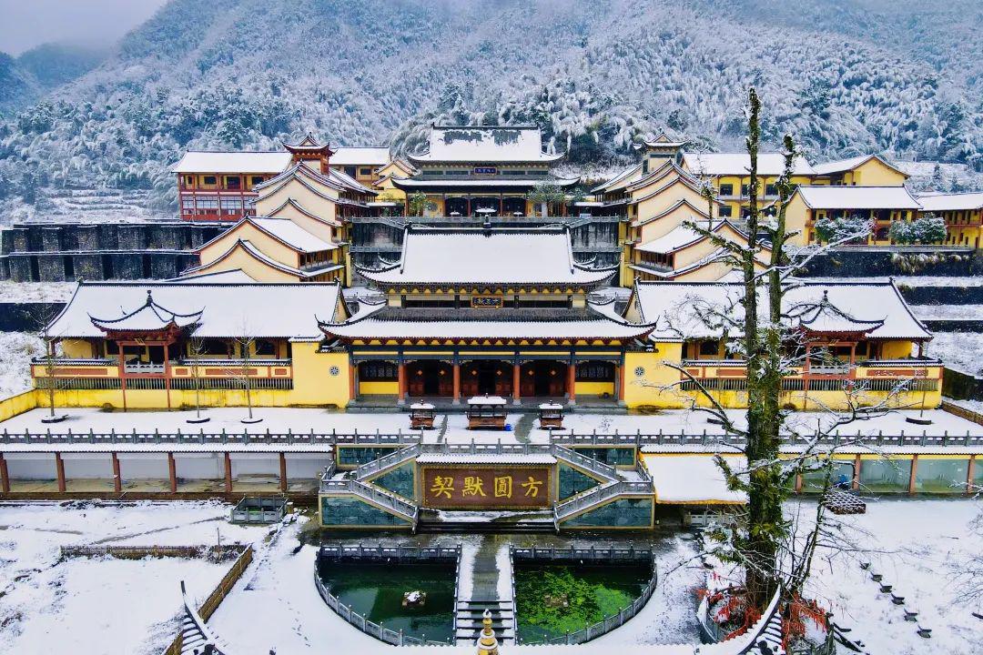 踏雪问禅心自成暖宜春八景之仰山积雪