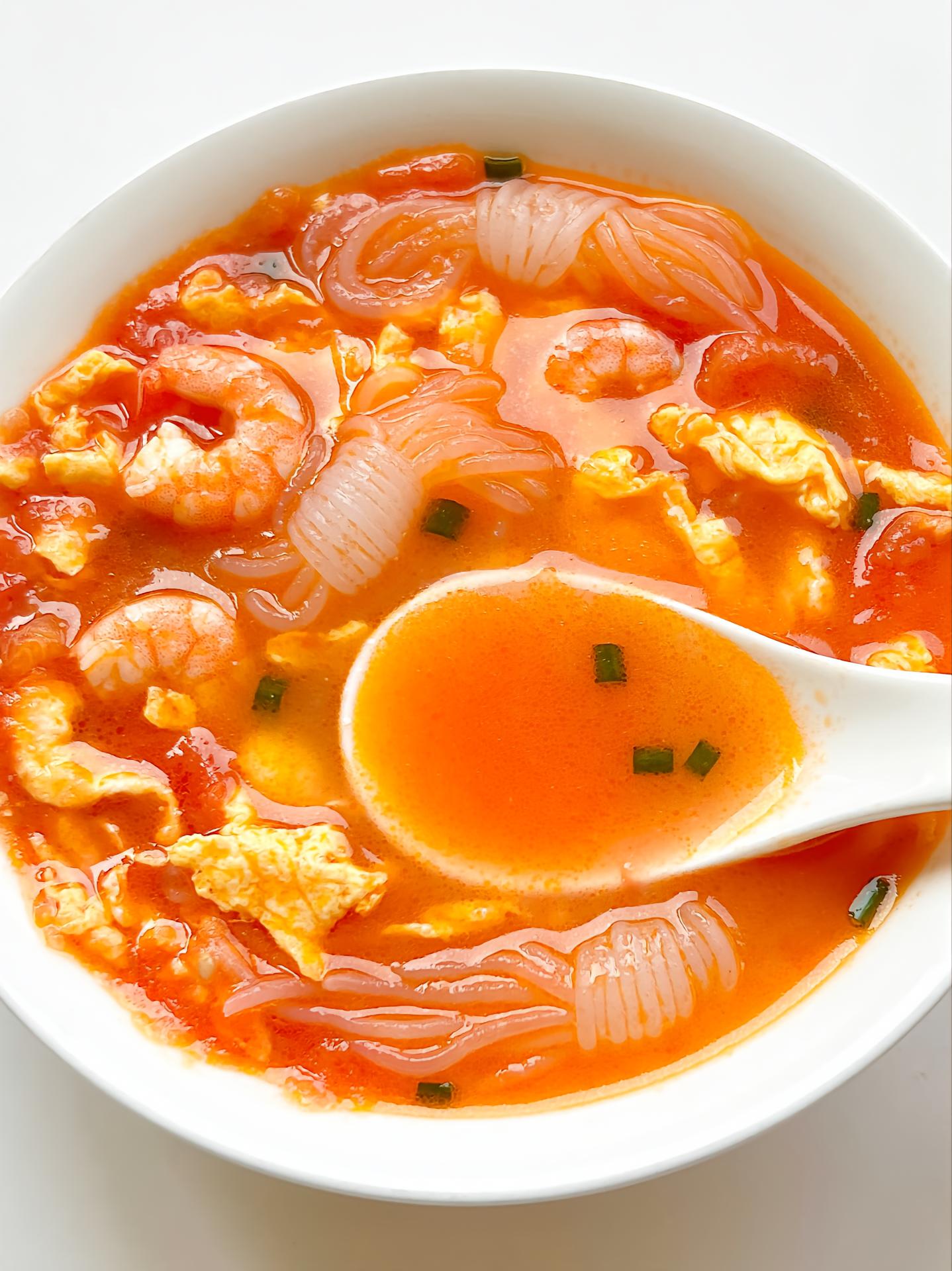 没胃口的都试试这碗番茄魔芋虾仁汤,酸甜开胃巨好喝