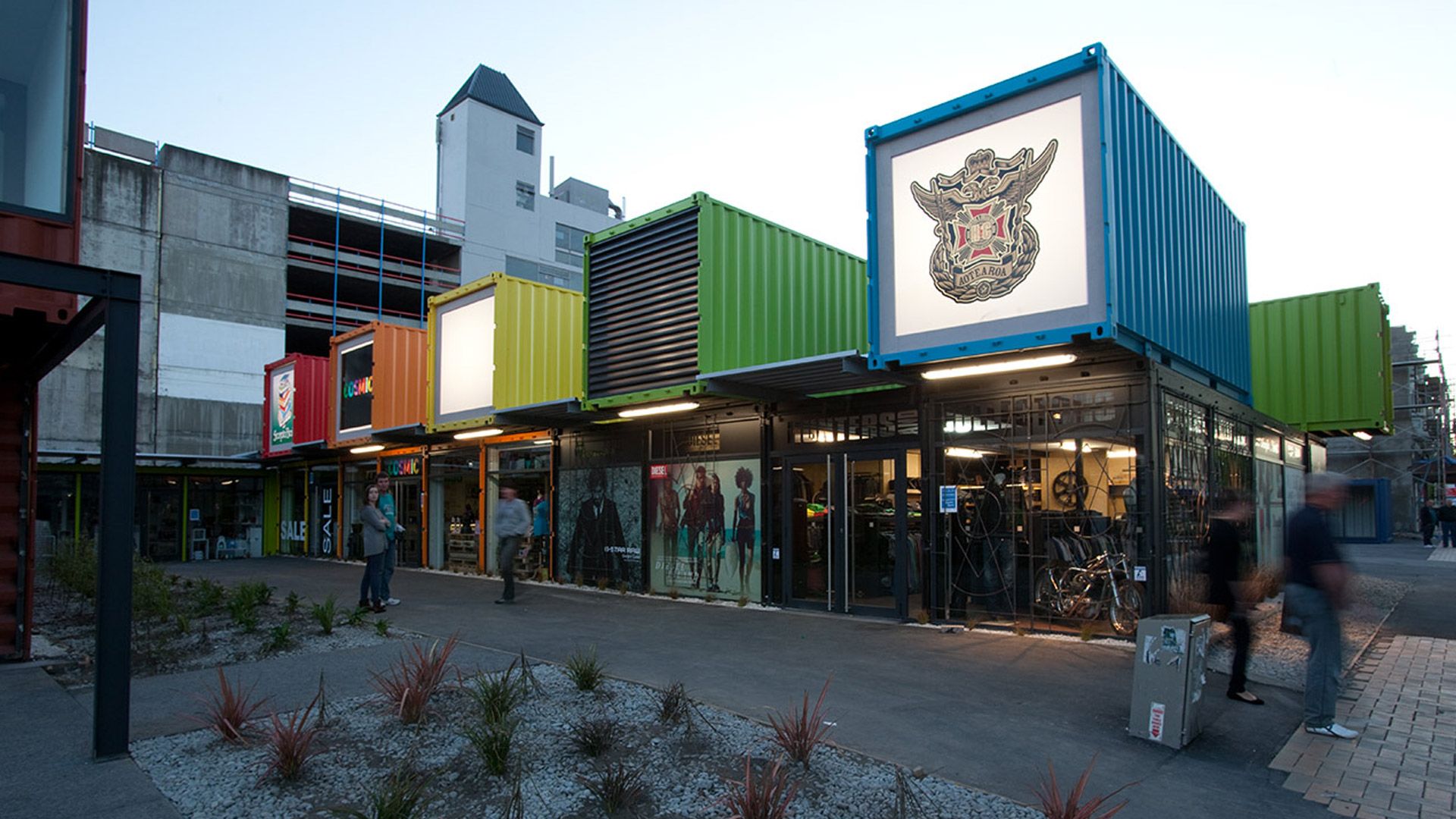 想要做网红打卡商业街 这样的集装箱商业街你一定要了解一下