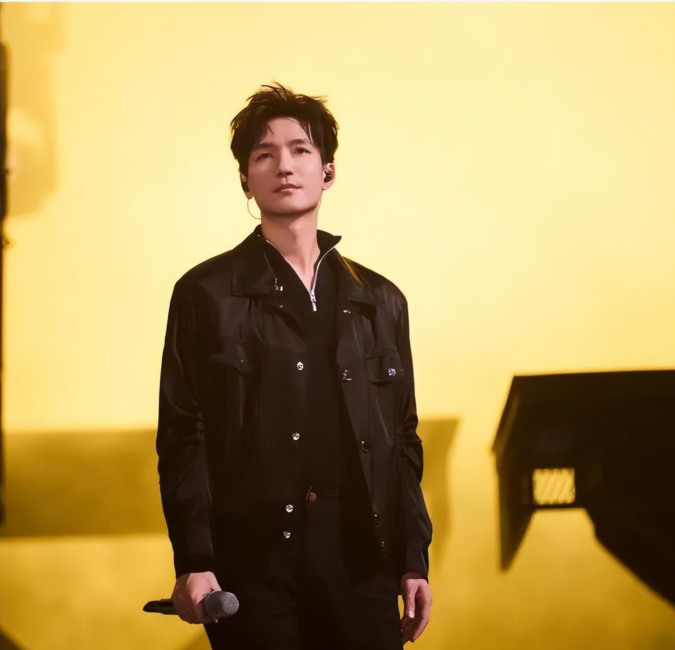 《披荆斩棘》11:震撼!陈楚生董宝石深情演唱,感动全场!