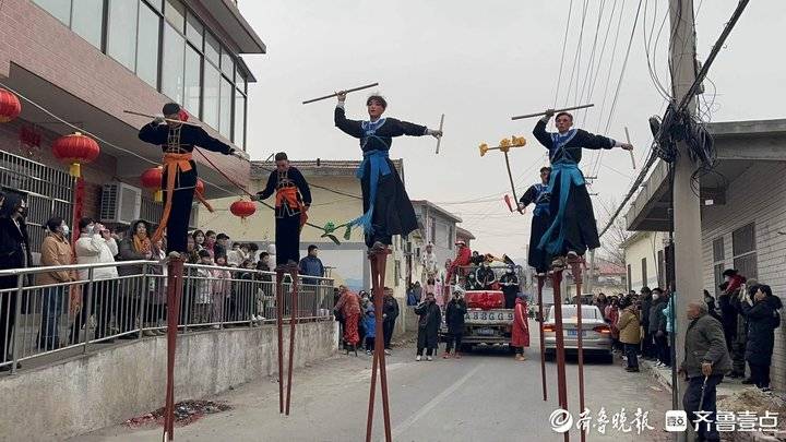 平均年龄20岁