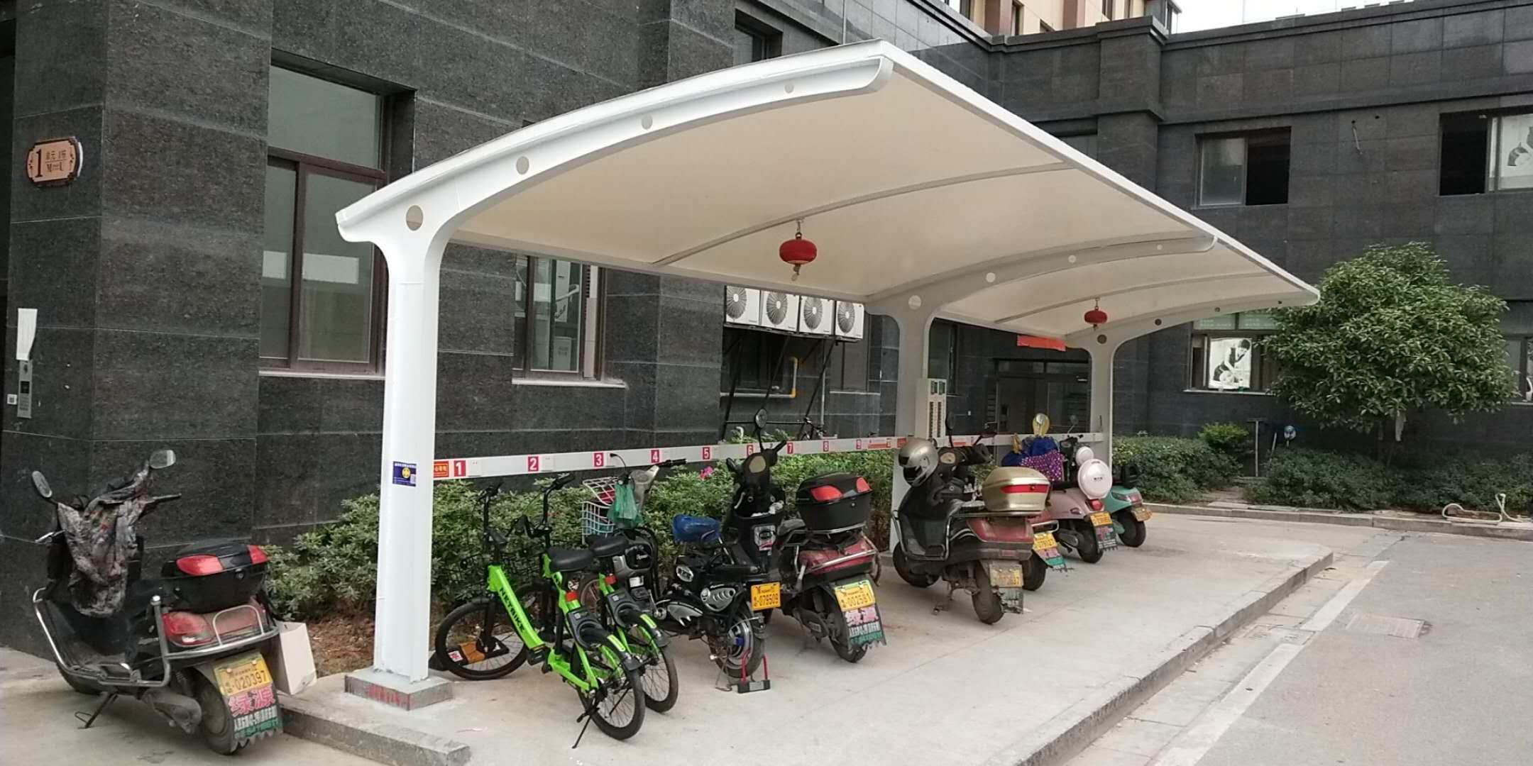 1050g 白色pvdf膜结构停车棚安装要求和验收标准