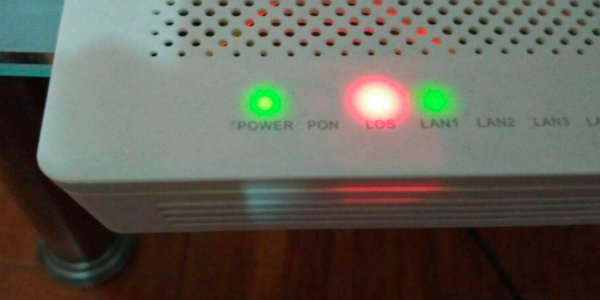 移动路由器光信号闪红灯