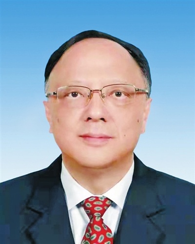 珠海市新一届人大常委会主任,副主任,秘书长简历 潘江当选主任