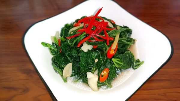 素炒桑叶嫩尖尖这样吃,换个口味换种心情