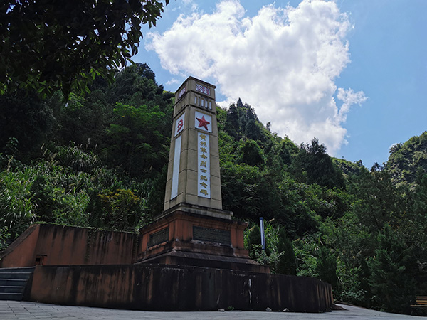 特写|湖北荻田村:"英雄之乡"用红色旅游实现兴村富民