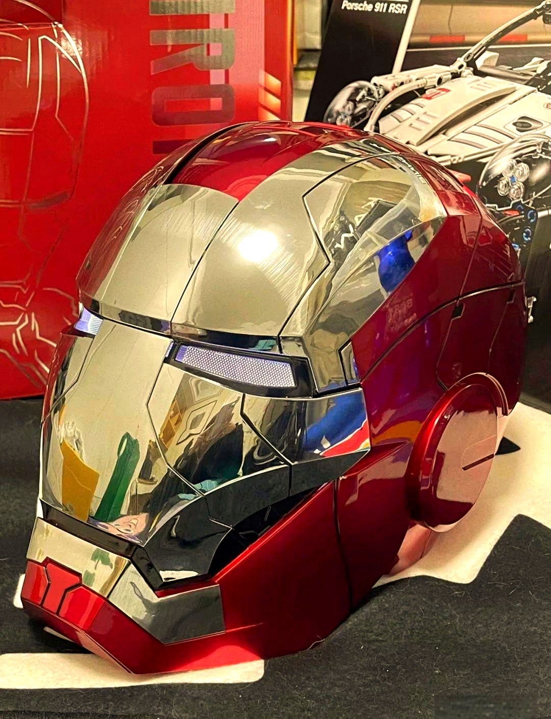 钢铁侠mk5头盔:危机守护与科技便捷的极致结合