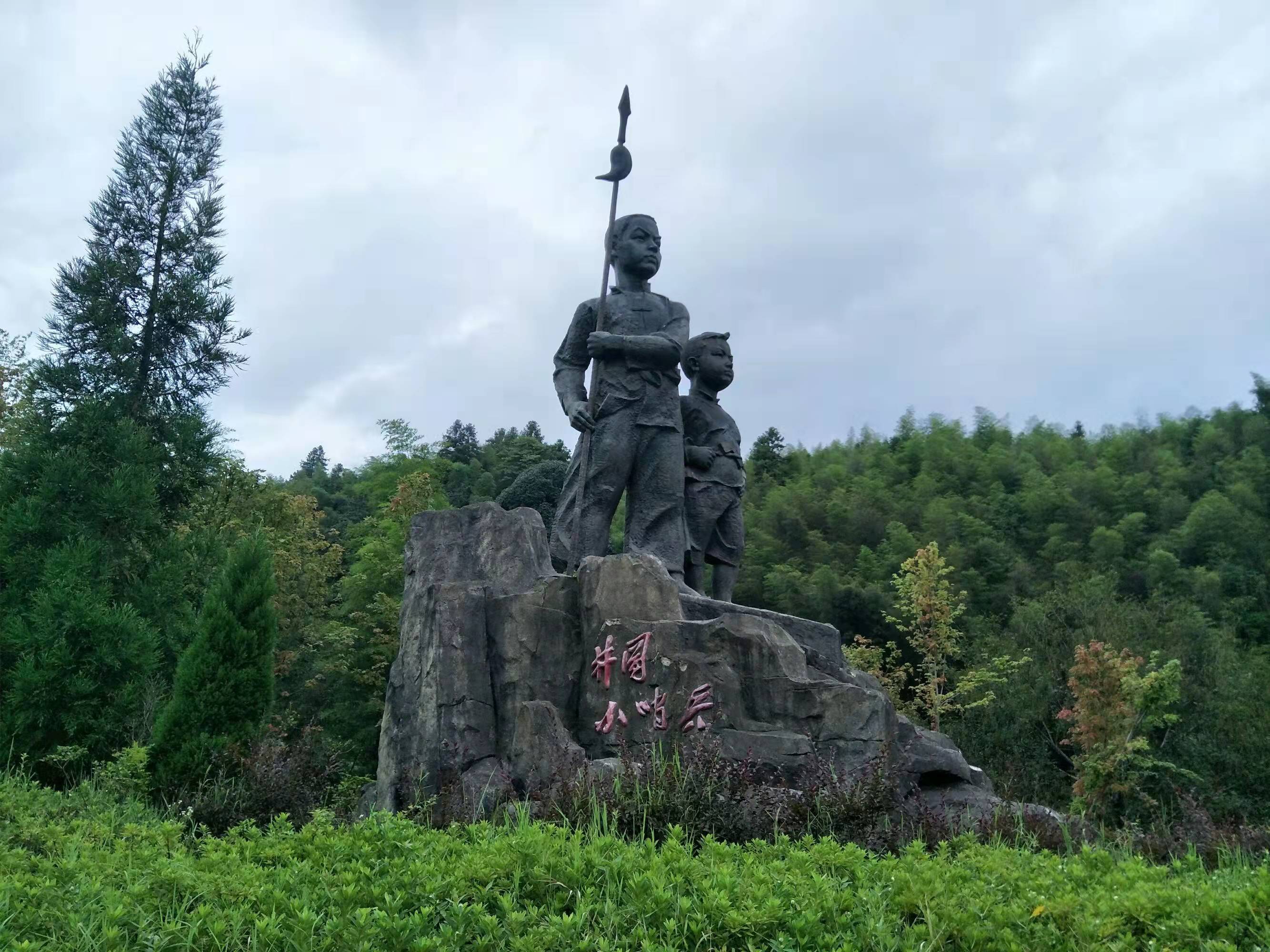 都知井冈黄洋界,其实桐木岭哨口毫不逊色,最关键原生态,还免费