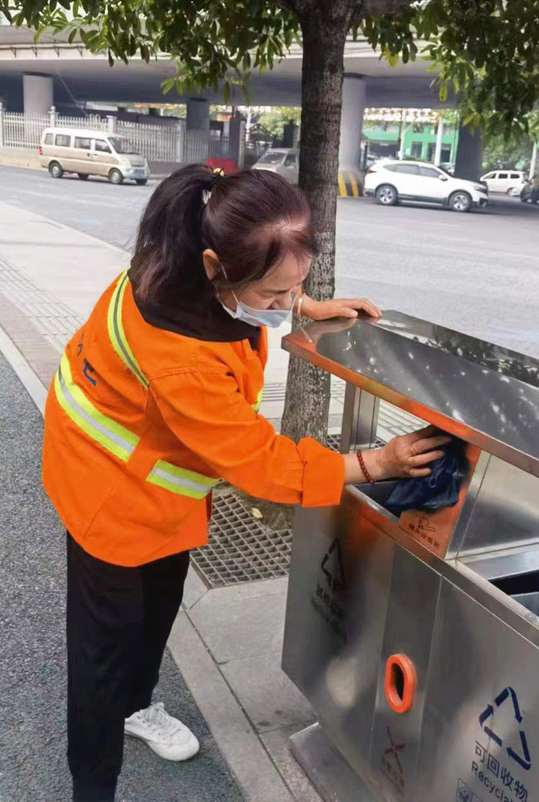 环卫工人节|盘子女人坊携手政法频道,致敬城市里的守卫者!