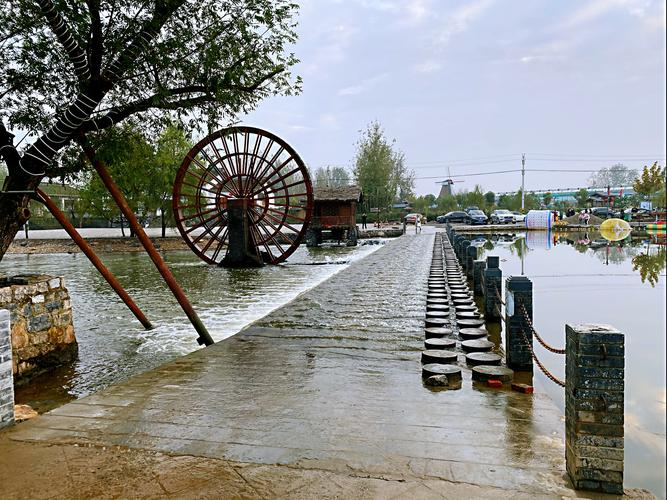 宜城莺河泼水季:消夏避暑的绝佳选择