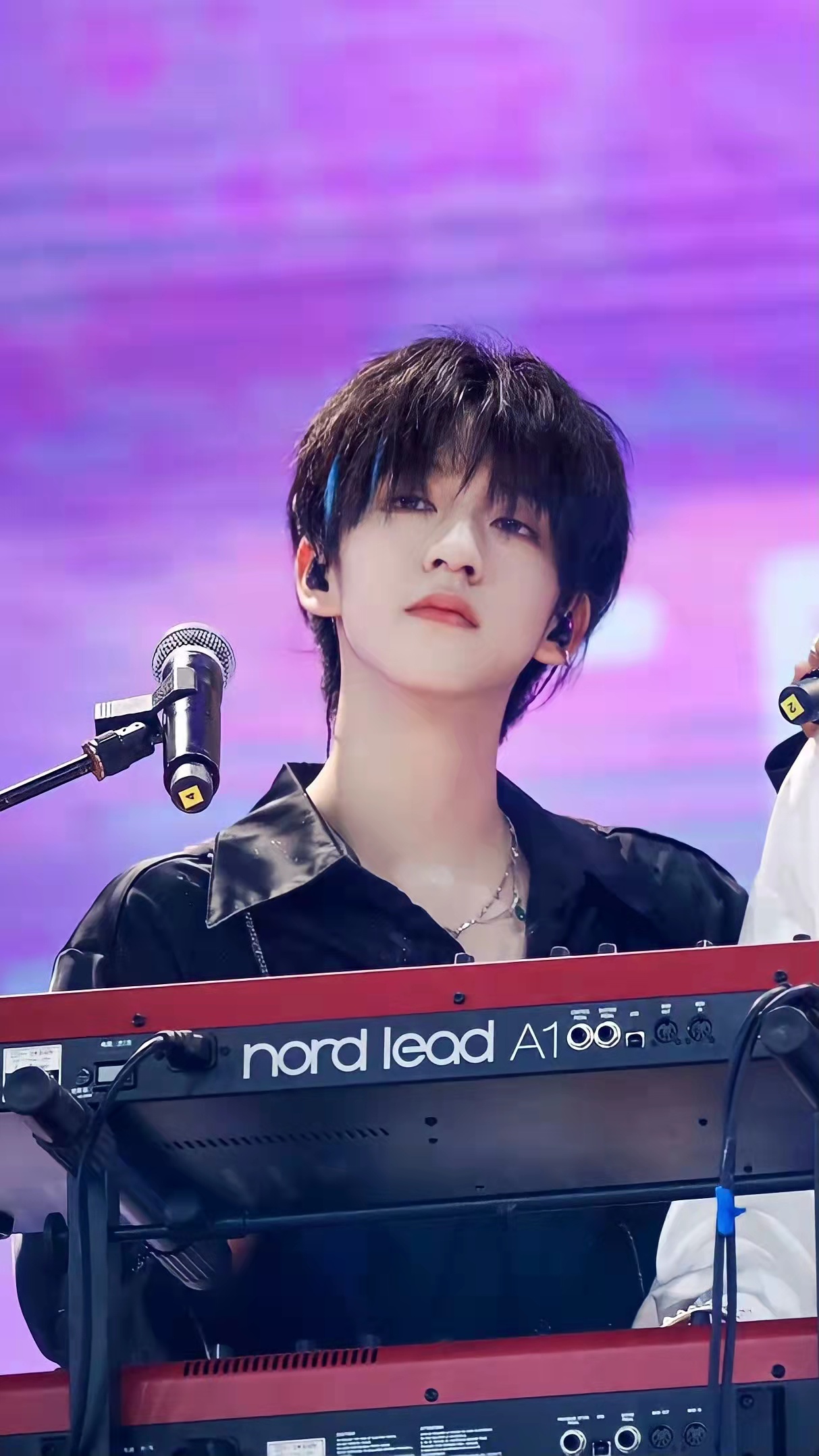 贺峻霖:关于男团成员总和土味挂钩这一事