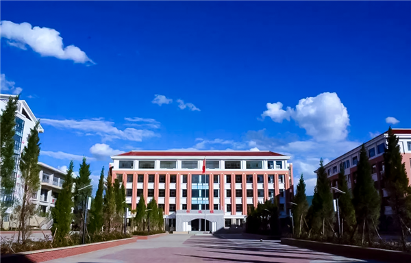 「优质高中推荐」云南衡水实验中学:学生向往,家长满意,教师幸福,社会