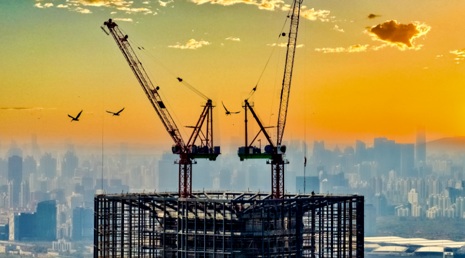 张江"科学之门"东塔主体结构封顶,整体建设项目进度达60%