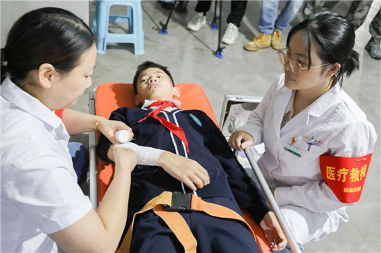 5.12防灾减灾日 拱宸桥小学师生开展应急疏散安全演练