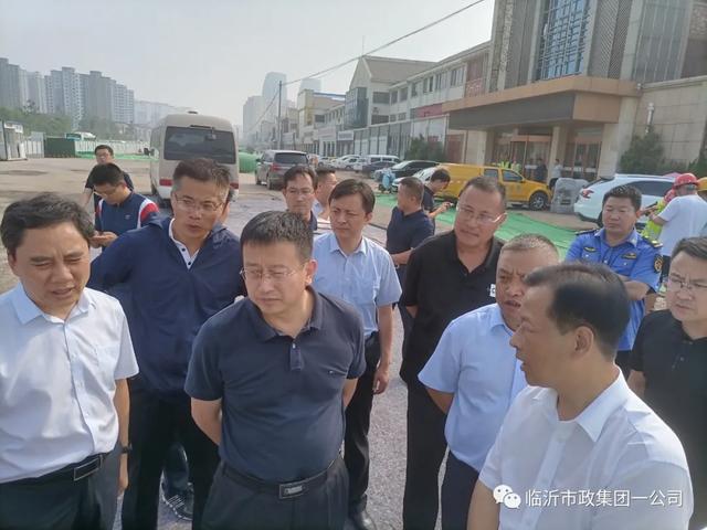 临沂市副市长常红军带队调研通达南路积水点改造工程