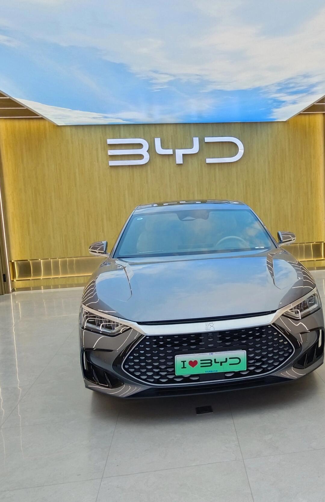 比亚迪dmi可以只充电不加油当纯电车开么?