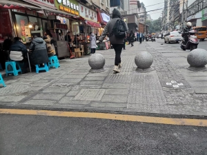 49条道路 完成无障碍改造