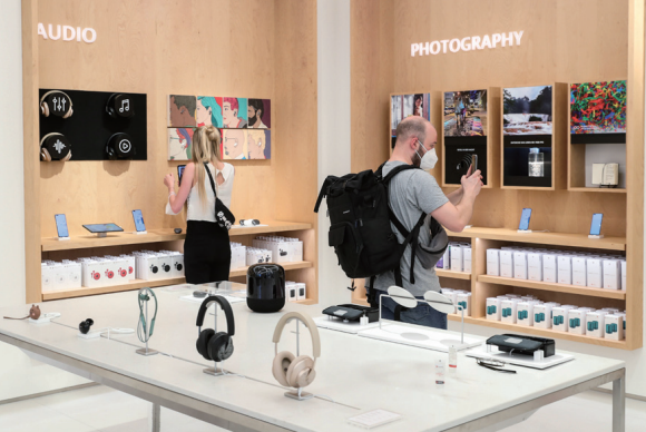 德国柏林华为旗舰店在线下销售方面,华为分别在德国柏林,法国巴黎