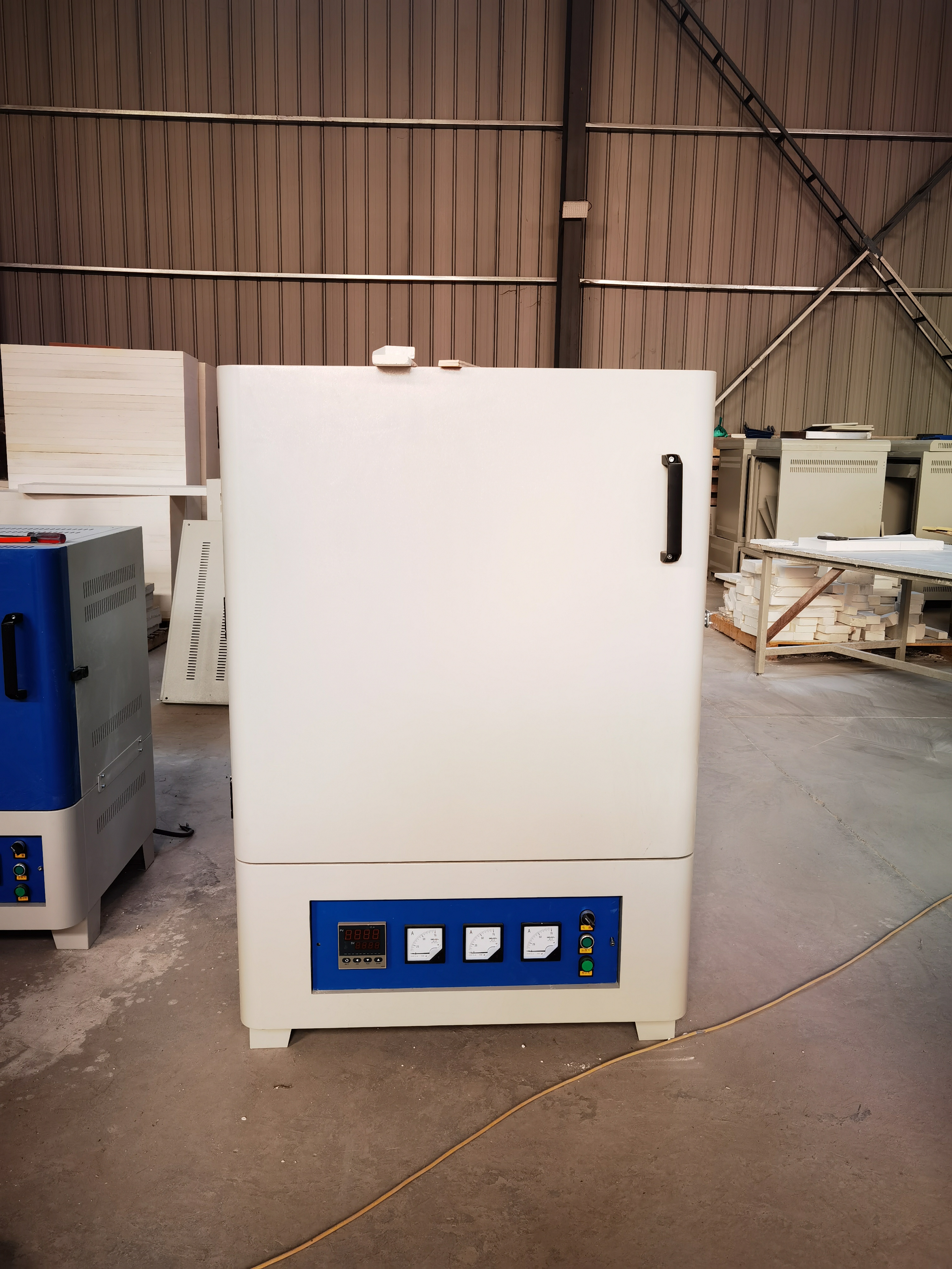 1200度企业用的箱式电阻炉有哪些类