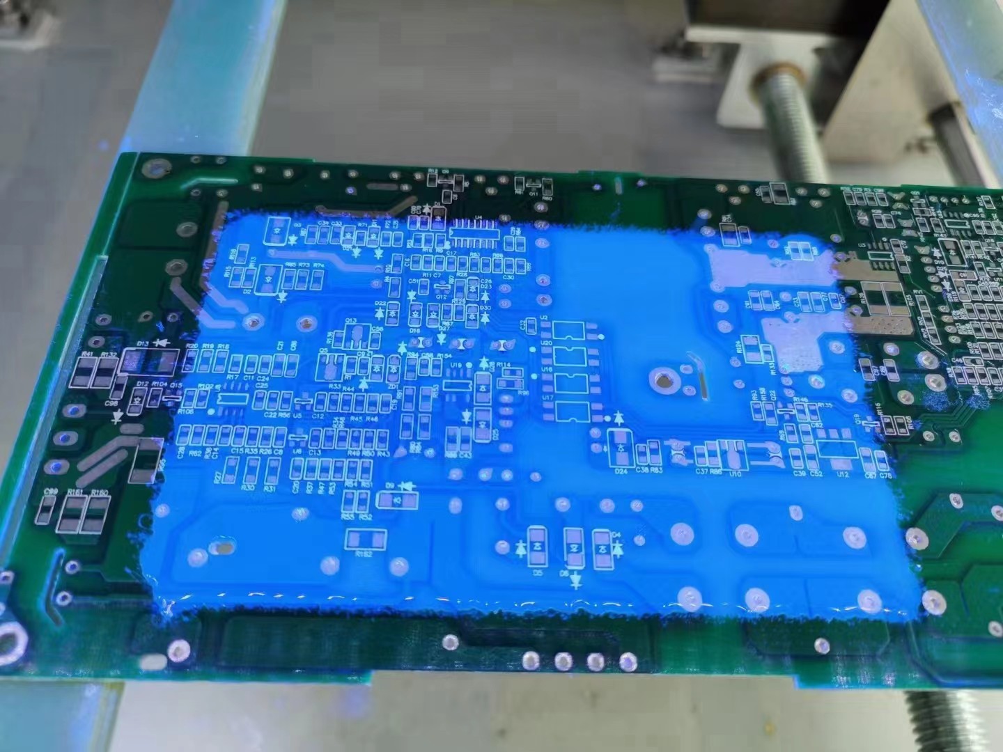 uv三防漆的固化效果受哪些因素影响?