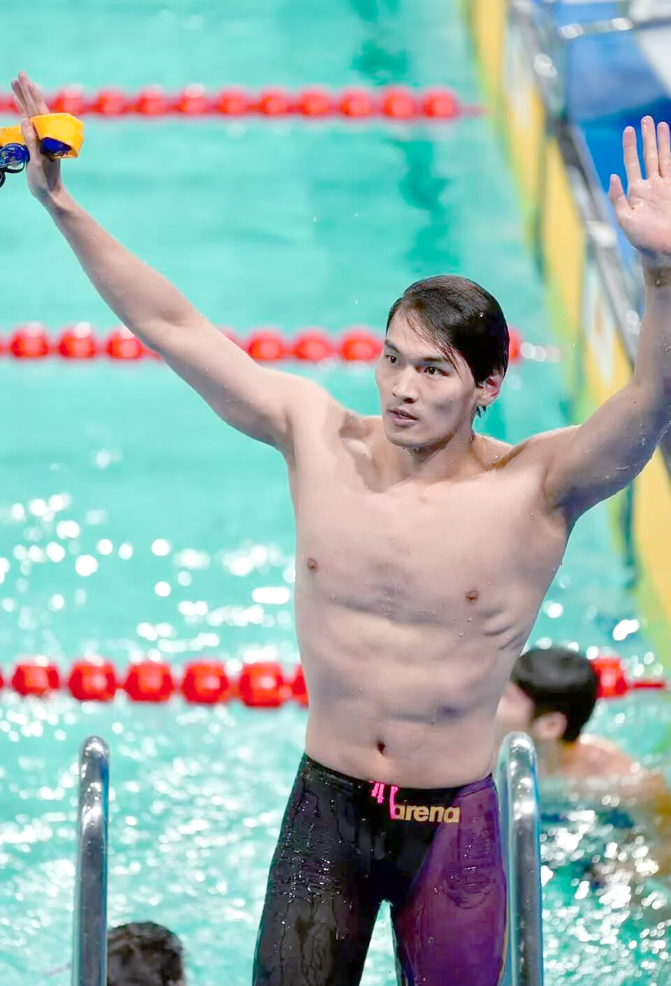 徐嘉余的仰泳传奇:从全运会到世界纪录的追逐