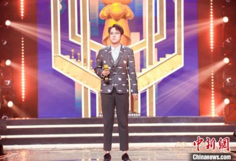 苏星河牛通:从普通学生到百万粉丝博主的距离