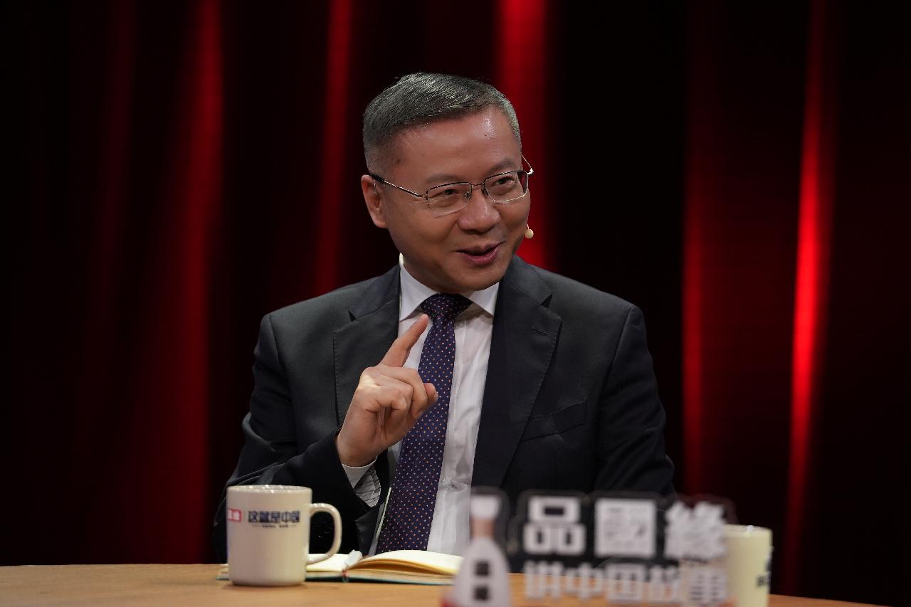 张维为:要想"读懂中国" 语言与文化缺一不可