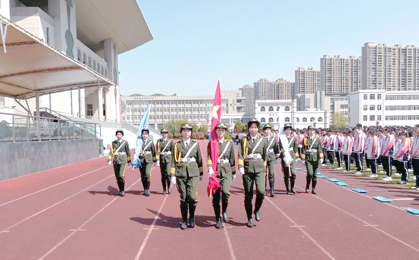 南通中专升旗仪式强调安全用电责任