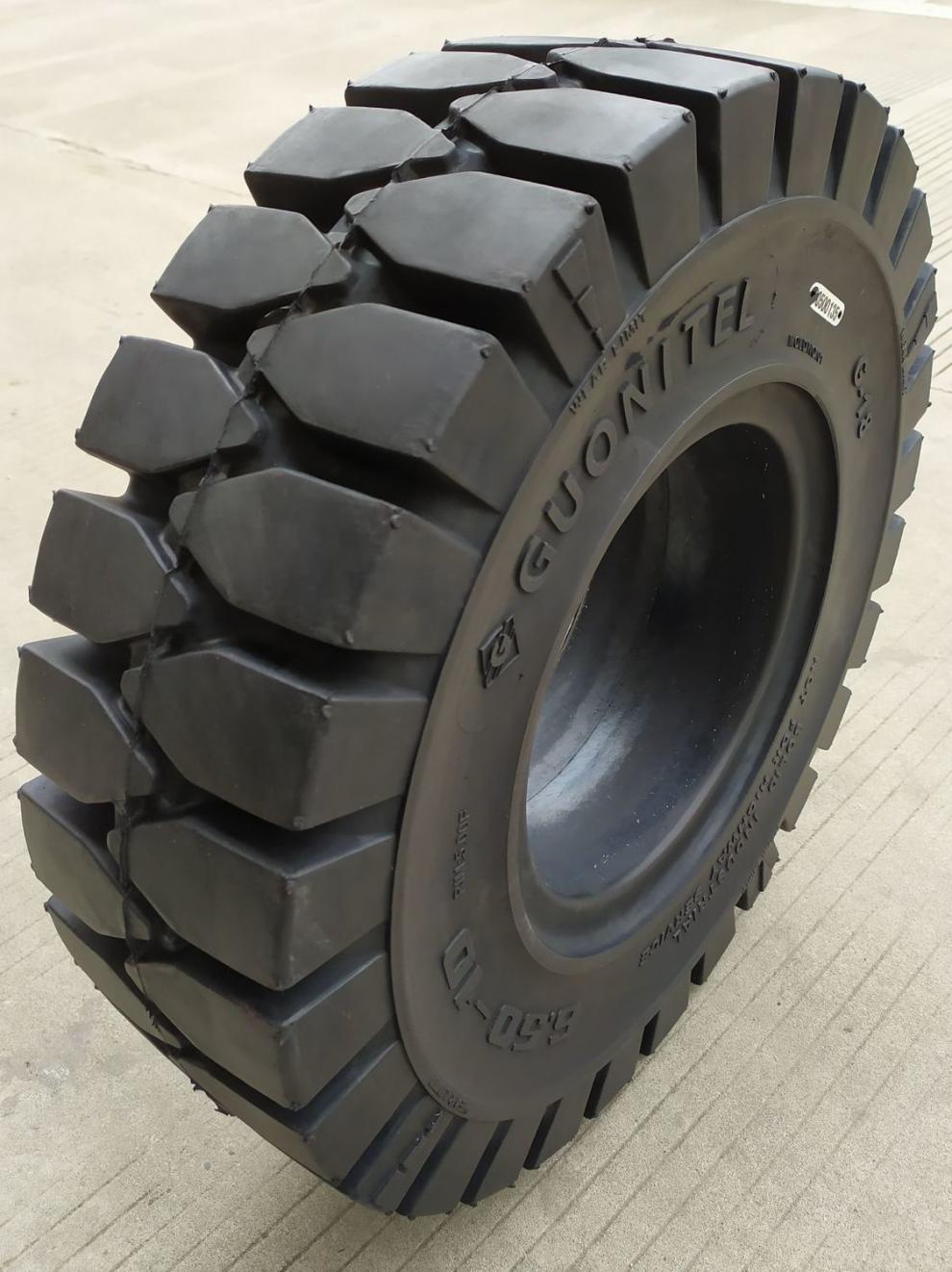 千里马轮胎质量可以吗?和正新轮胎哪个好?