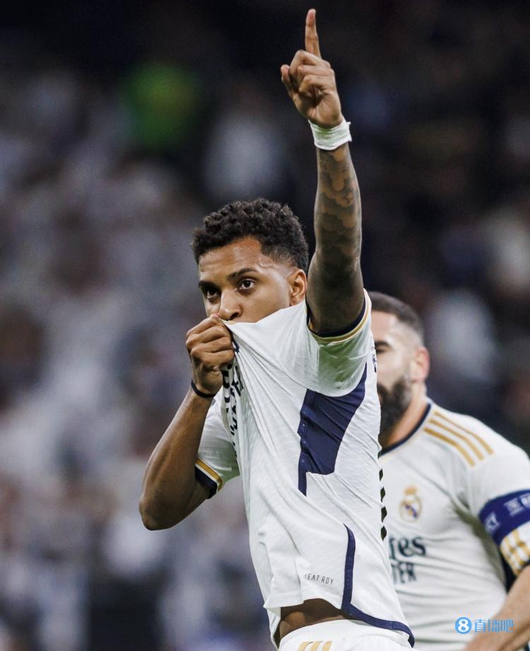 巅峰对决!皇马前锋罗德里戈更新社媒动态,期待战曼城