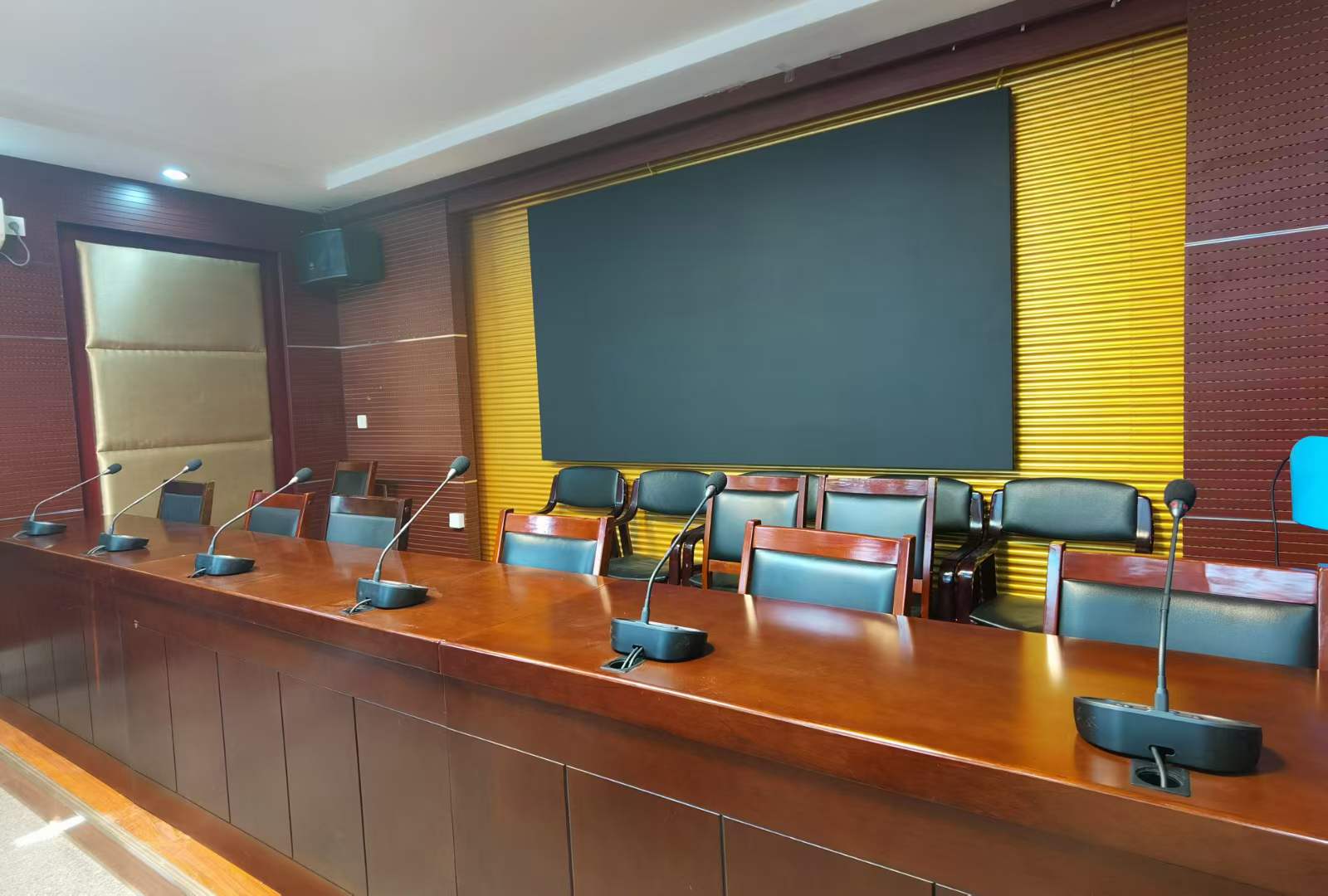 雷蒙高品质会议话筒