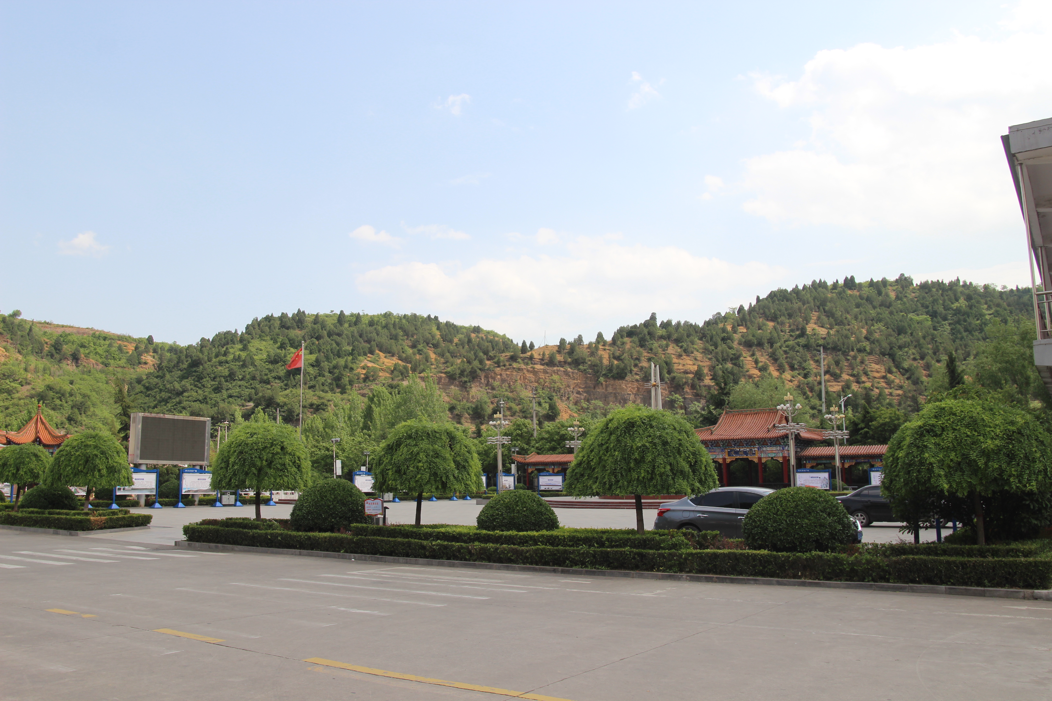 阳城町店义城村加大对古街古宅古院古树修缮保护力度