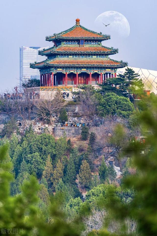 北京中轴线上的制高点——万春亭